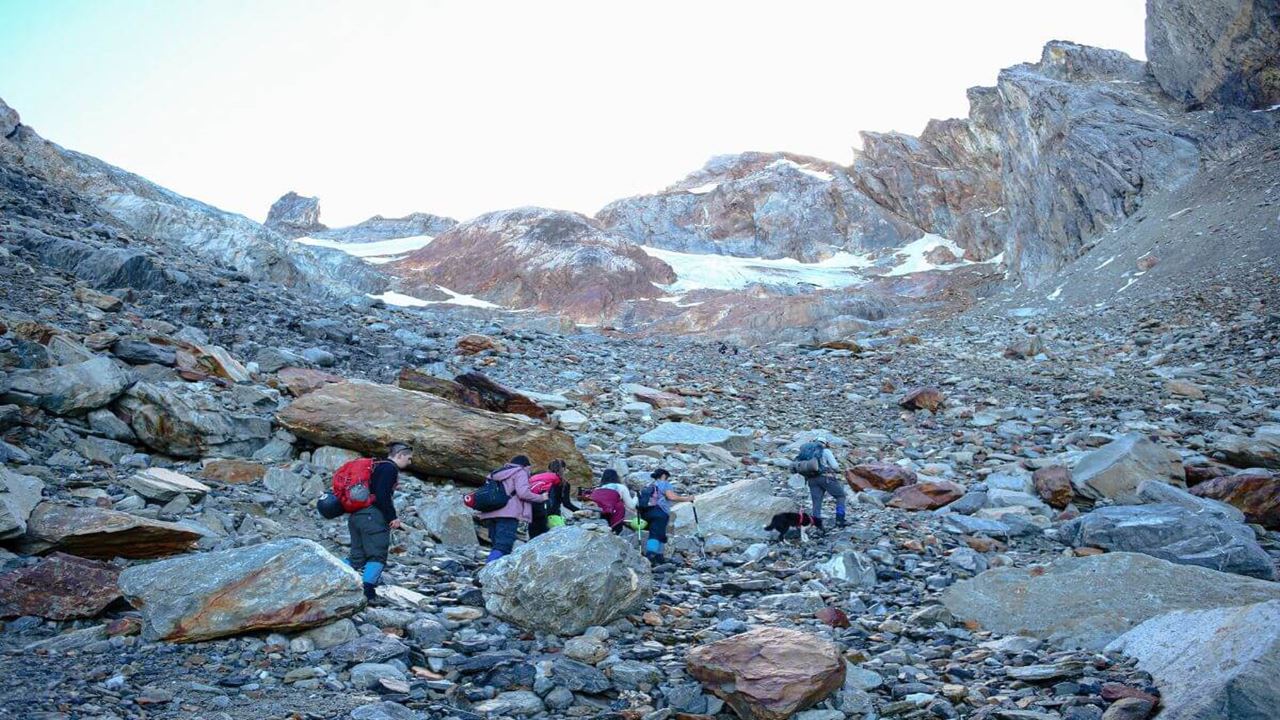Ojo Del Albino Glacier Trekking And Esmeralda Lagoon foto 7