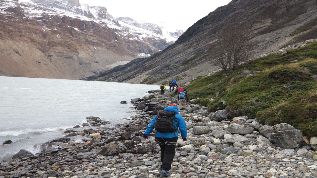 Trekking No Glaciar Cagliero Com Pernoite foto 5