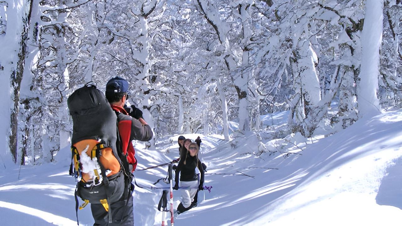 Randonnée En Raquettes À Neige Dans La Valle Escondido foto 1