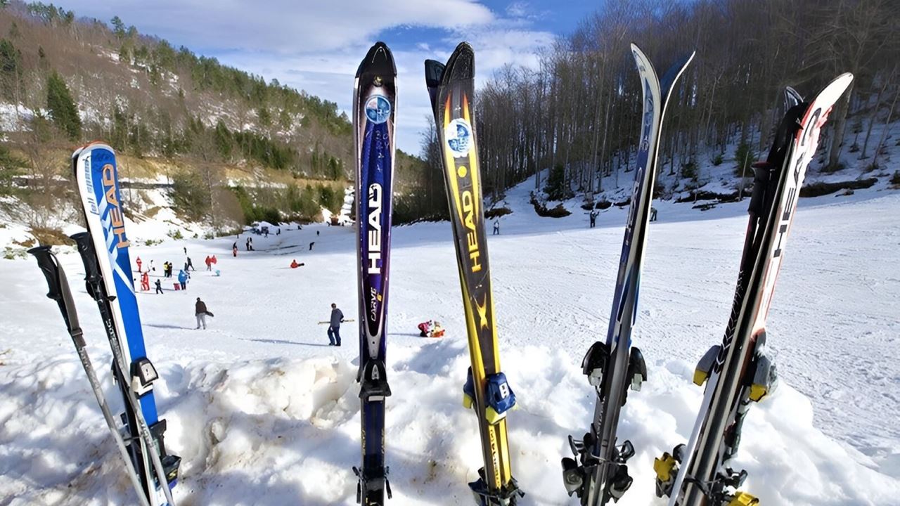 Skiausrüstungsverleih foto 3