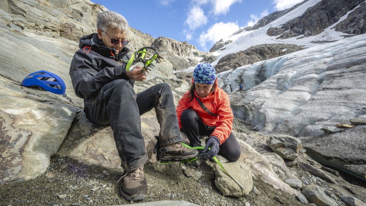 Ice Trekking On The Martial Glacier foto 4