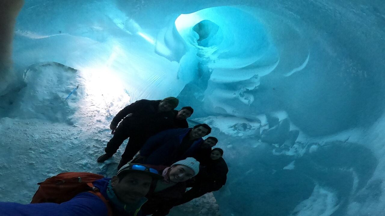 Ice Trekking On The Martial Glacier foto 3