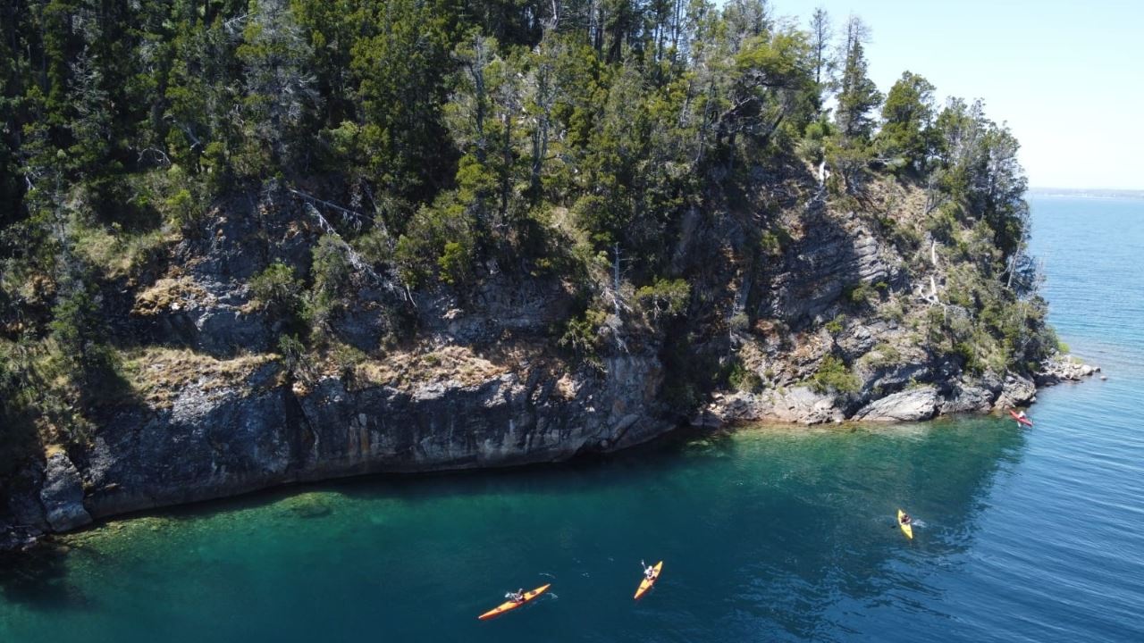 Kajak Auf Der Insel Huemul foto 7