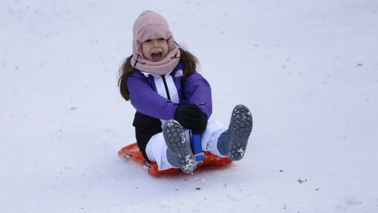 Aventure Hivernale D`une Journée Complète Avec Randonnée Et Utv foto 3