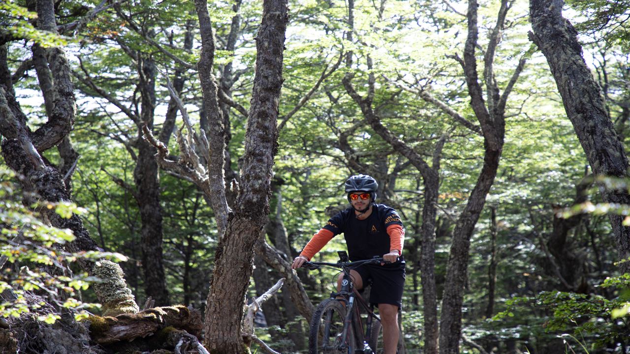 Electric Bike Tour To Beban Waterfall foto 4