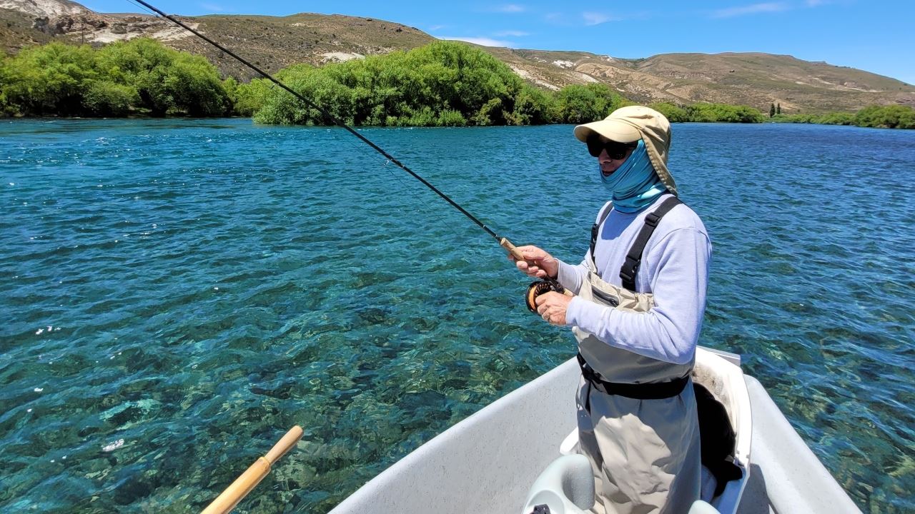 Pesca Con Mosca En El Rio Limay foto 1
