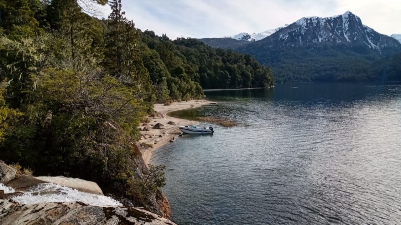 Schleppangeln Auf Dem Nahuel Huapi-see foto 3