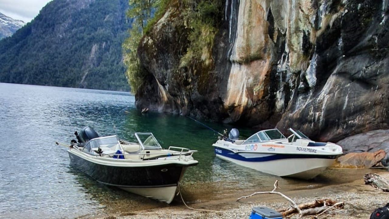 Schleppangeln Auf Dem Nahuel Huapi-see foto 7
