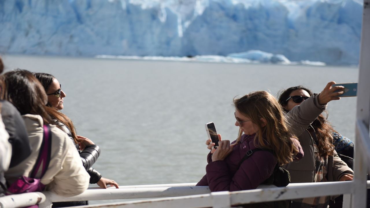 Promo: Perito-moreno-gletscher, Nautische Safari Und Flughafentransfers foto 1