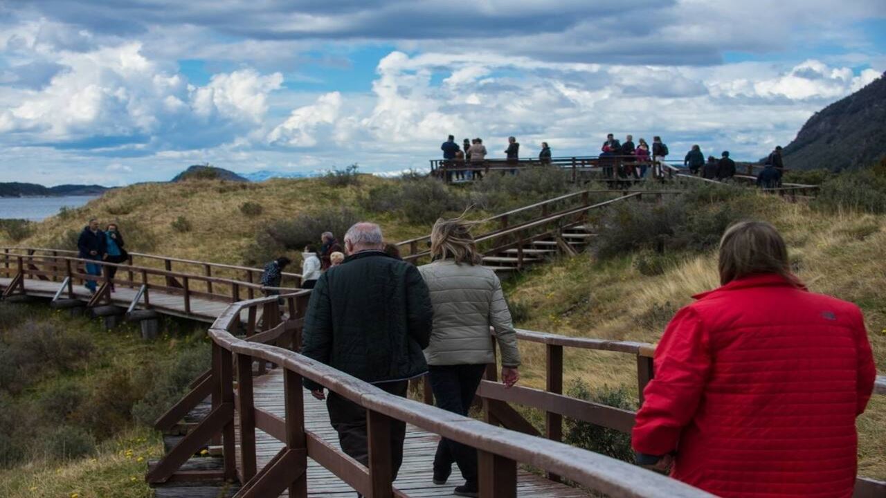 Angebot: Flughafentransfers, Nationalpark Und Segeln Zur Insel Der Wölfe Und Vögel foto 9