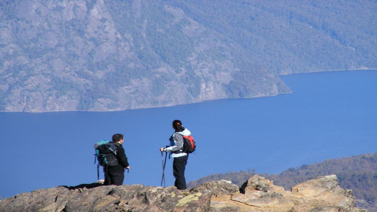 Trekking En El Volcán Colorado foto 6