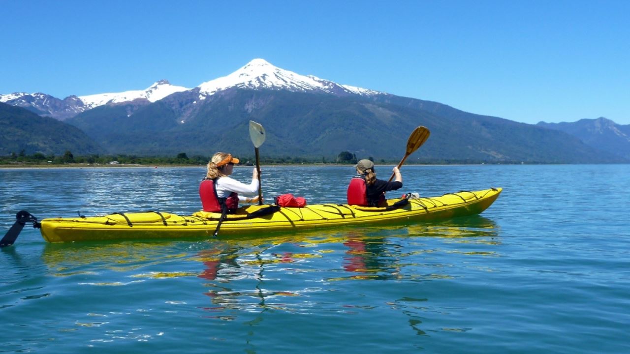 Découvrez Reloncavi, Le Kayak Dans Le Premier Fjord Du Chili foto 5