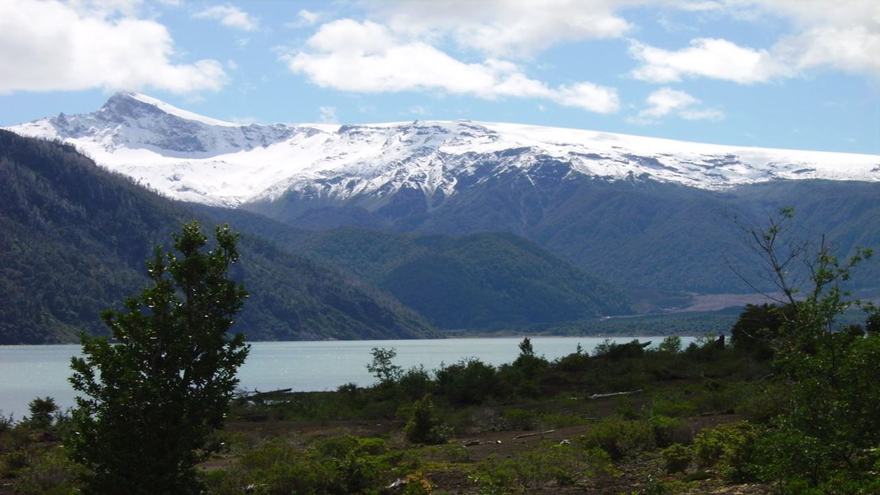 Découvrez Reloncavi, Le Kayak Dans Le Premier Fjord Du Chili foto 2