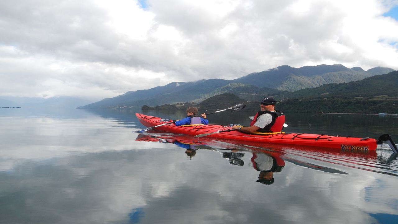 Découvrez Reloncavi, Le Kayak Dans Le Premier Fjord Du Chili foto 13