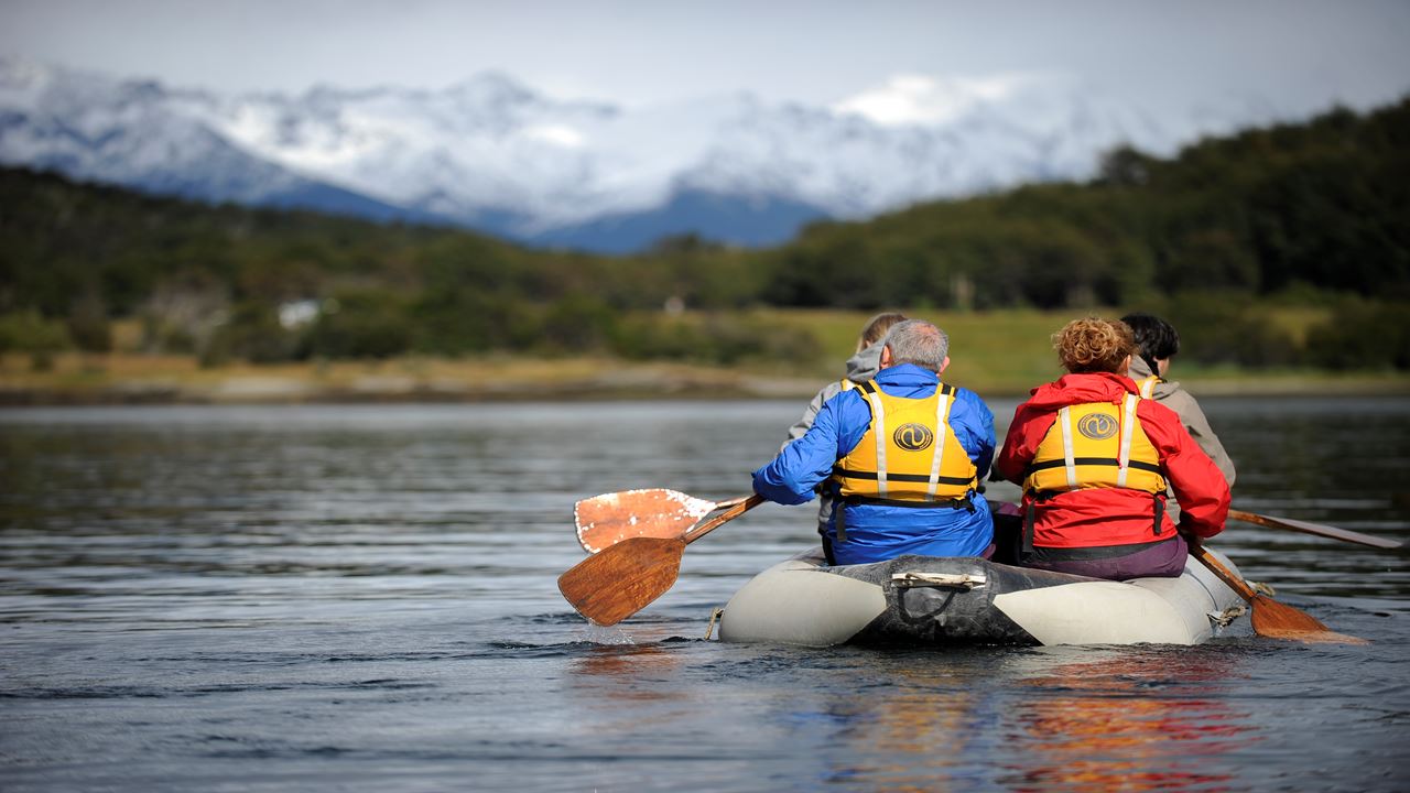 Private Exkursion Nationalpark Mit Trekking Und Canoes foto 1