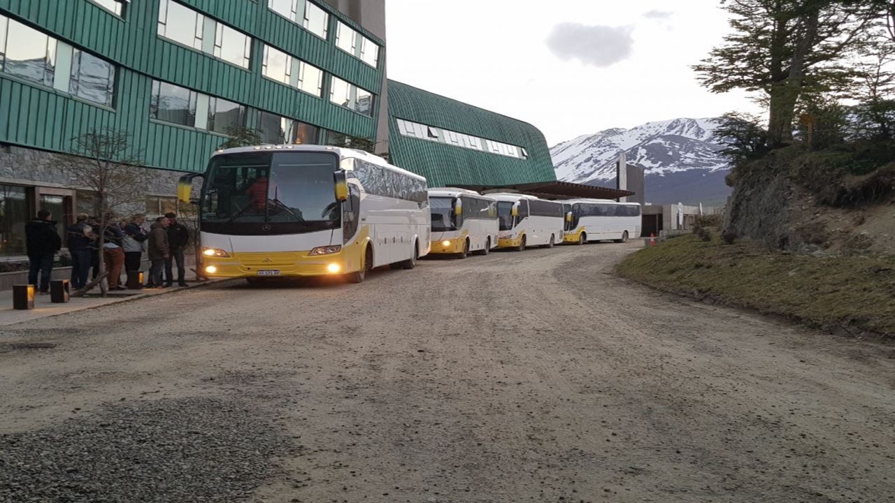 Regular Bus From Punta Arenas To Ushuaia foto 3