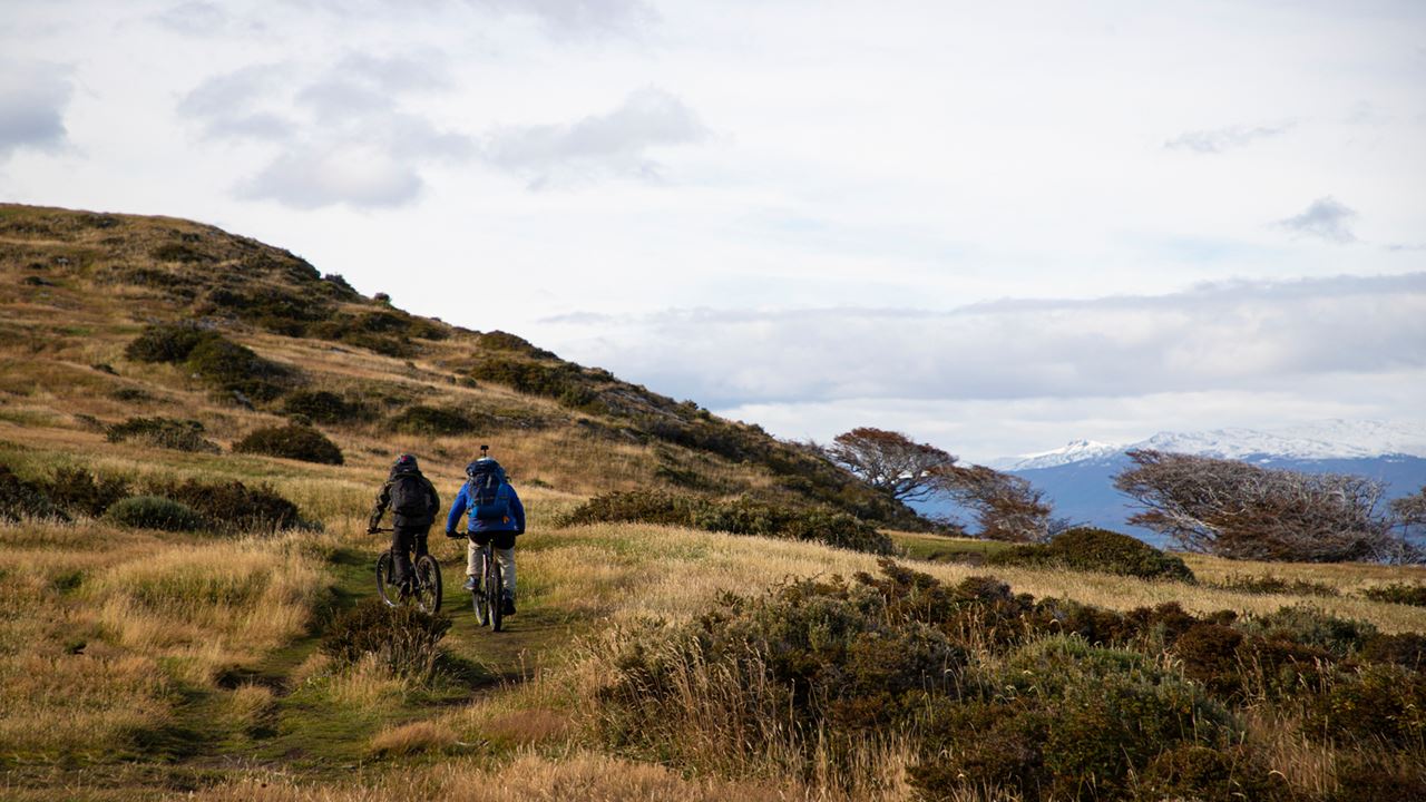 Electric Bike Tour Estancia Tunel